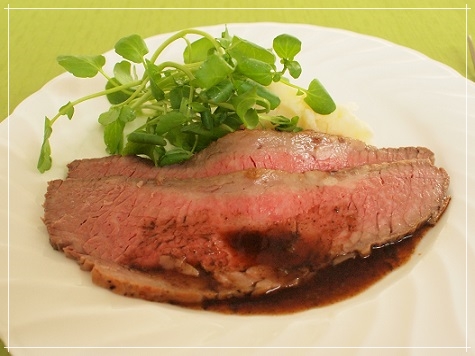 ローストビーフバルサミコソース