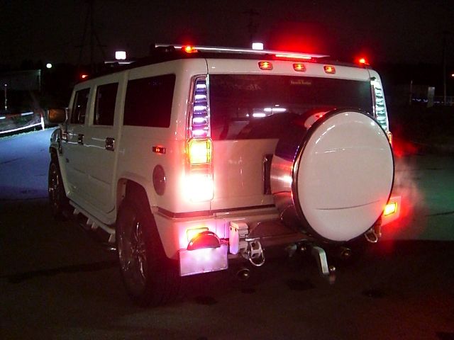 ハマー H2 昼の顔と夜の顔 Led カーオーディオ カスタム Stnig 富山から情報発信 ハマー H2 昼の顔と夜の顔 Led カーオーディオ カスタム Stnig 富山から情報発信