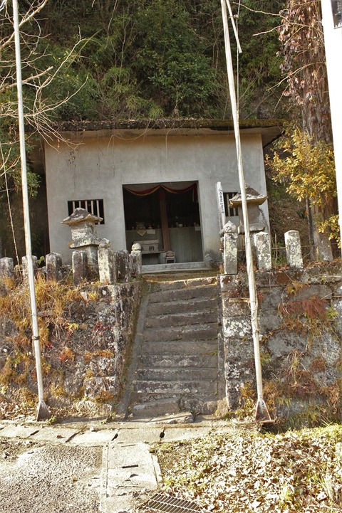 2020.01.02.南関町山添岩薬師石仏群 (26)