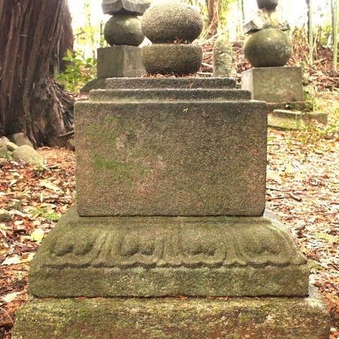 2024.03.05.柳本長岳寺墓地宝篋印塔 (7)