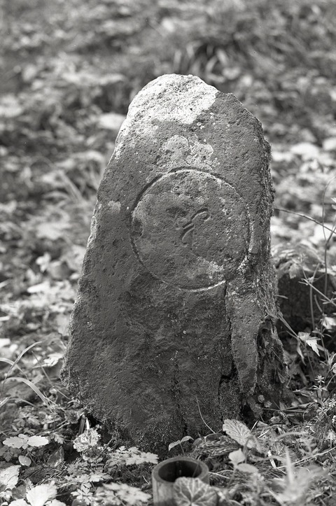 中川内観音堂石塔群3