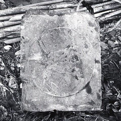 中川内観音堂石塔群4 (2)