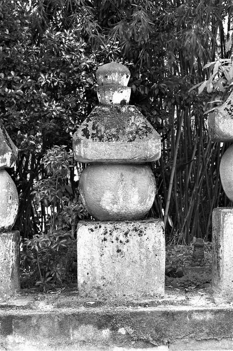 石塔院五輪塔4 (2)