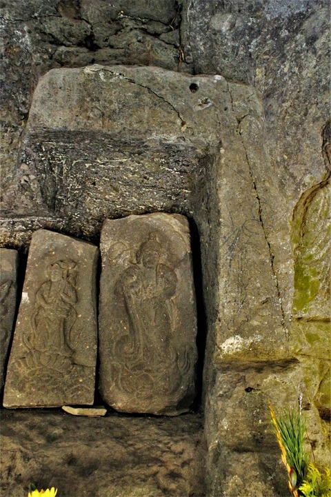 2020.01.02.南関町山添岩薬師石仏群 (18)