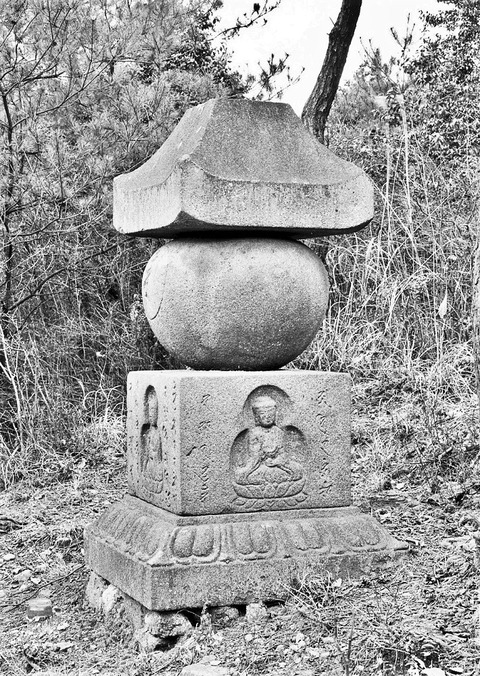 知足院五輪塔奈良市 (6)