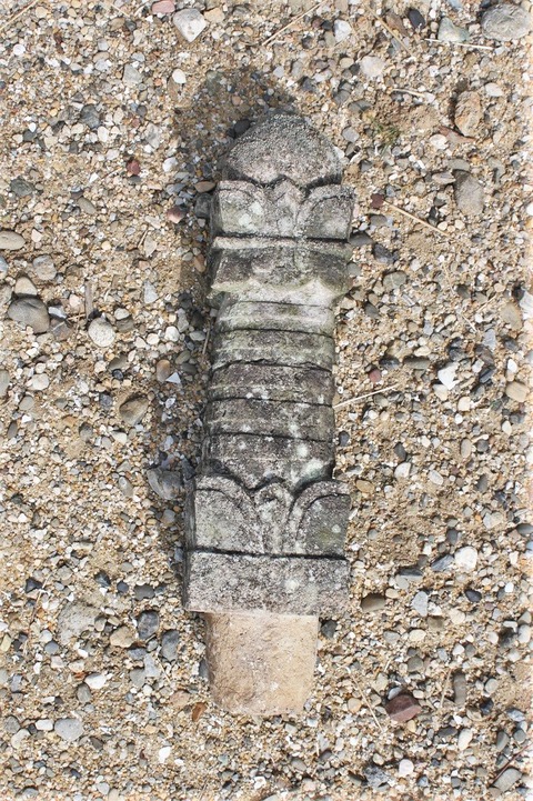 古園石塔群宝篋印塔6南島原市 (6)