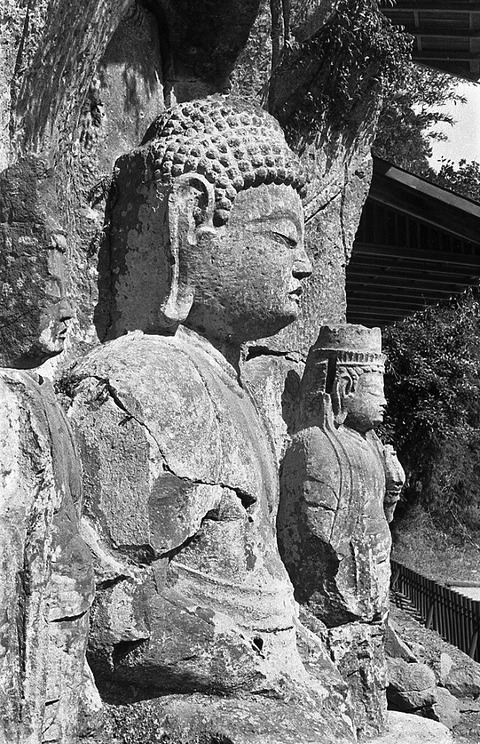 臼杵石仏第2龕ホキ阿弥陀三尊磨崖仏中尊阿弥陀如来坐像 (11)