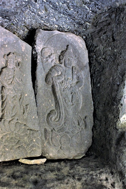 2020.01.02.南関町山添岩薬師石仏群 (37)