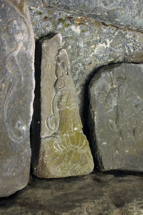 2020.01.02.南関町山添岩薬師石仏群 (40)