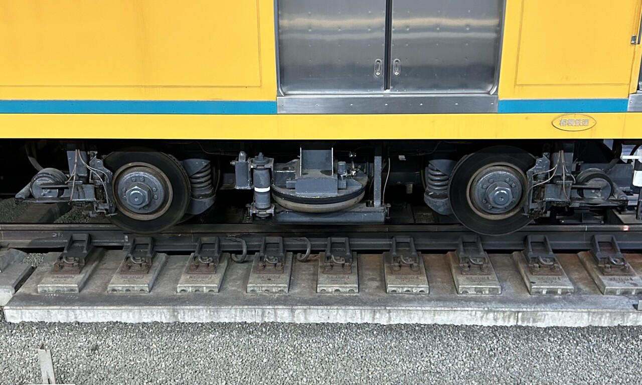 相鉄線 鉄道部品 モハ9200 自重板 - メルカリ