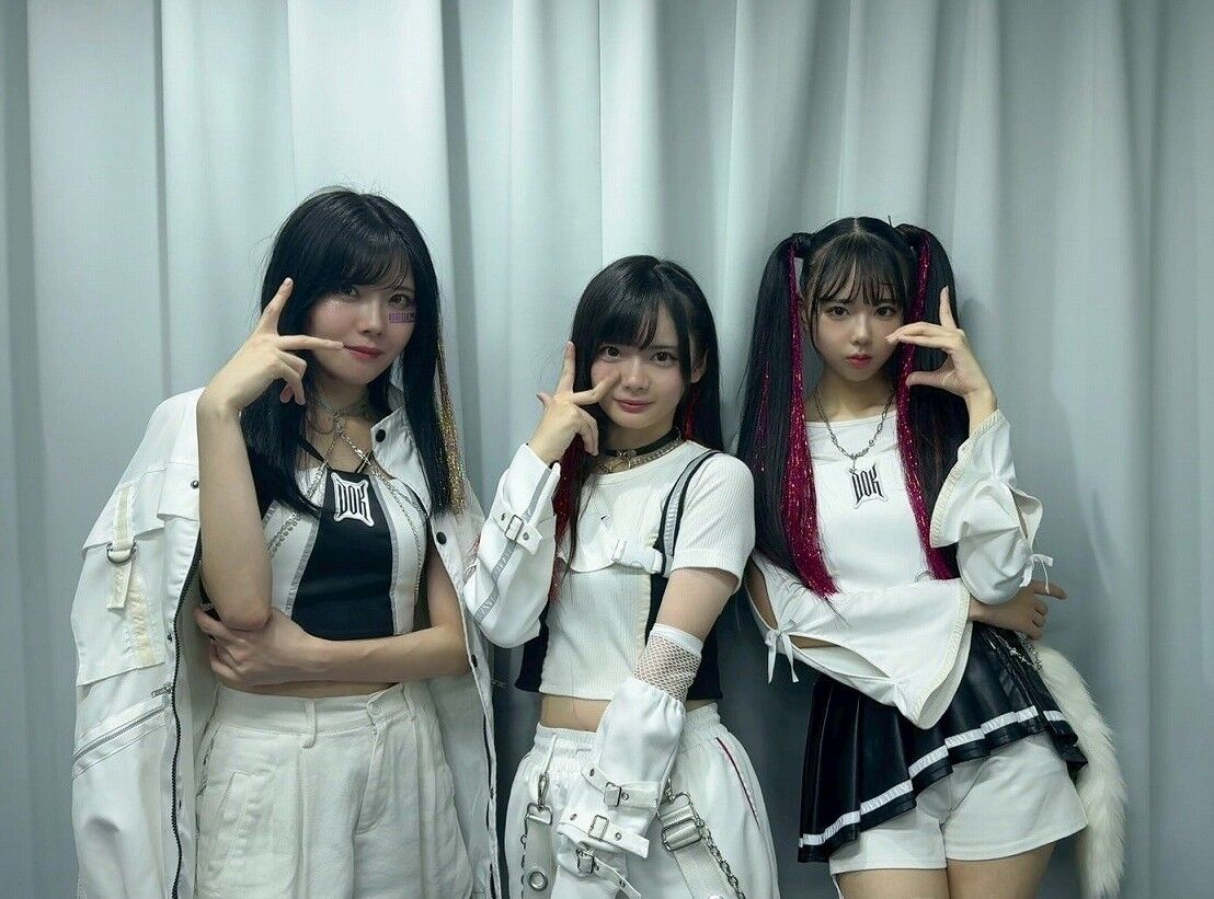 匿名配送】HKT48 第16弾コースター 7期生15枚セット 匿名配送】HKT48