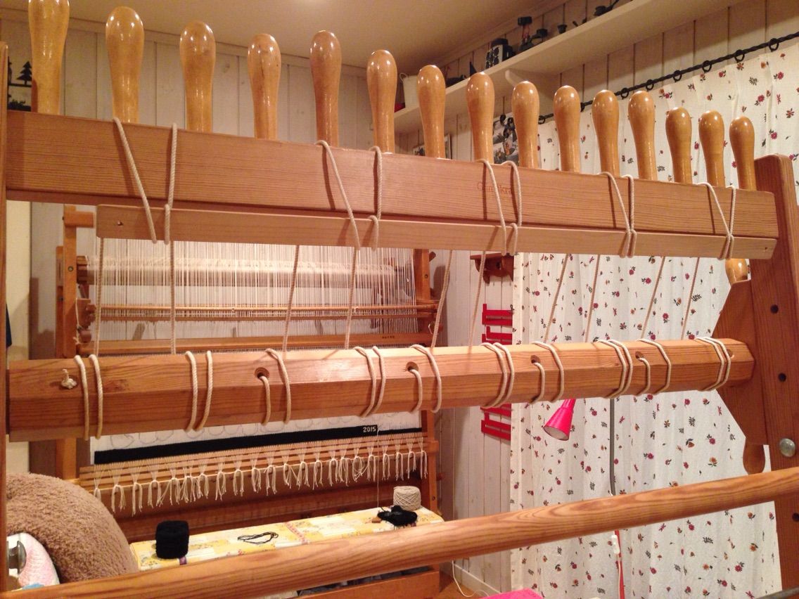 高橋機料 機織り 手織り 糸巻き 木製 金属製 かせくり機 土台 ＆ かせ掛け