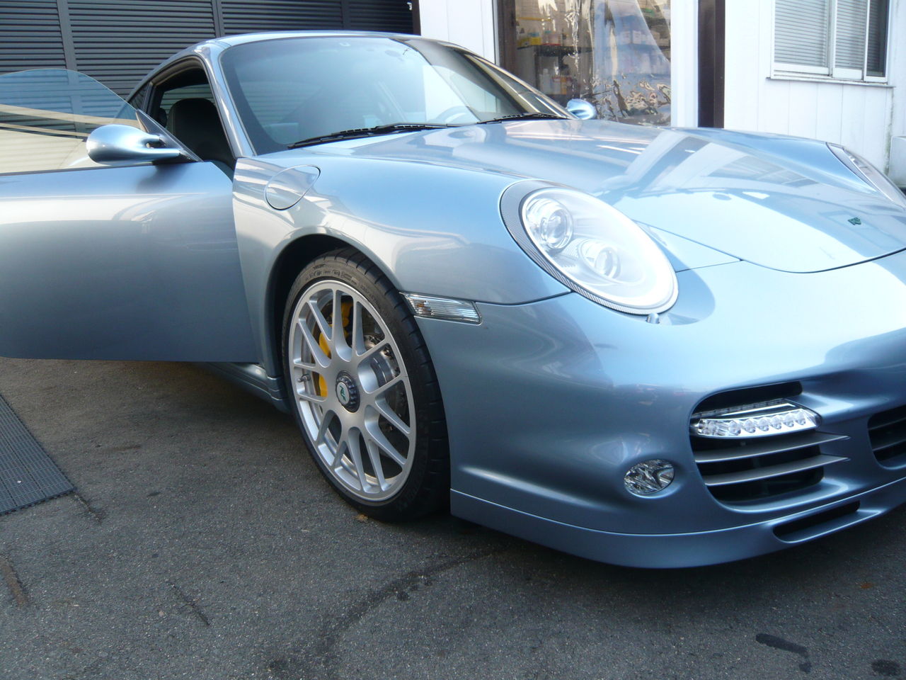 Ruf 997 内装クリーニング シュトルツ京都 業務日報