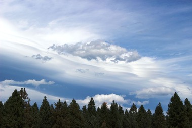 Shasta with UFO clouds, 8-28-2015 154