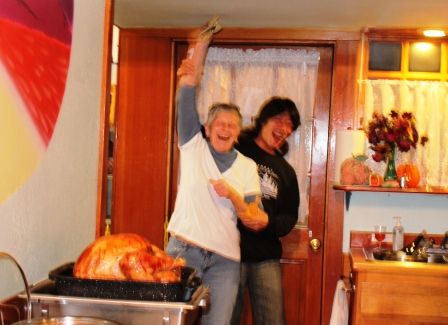 Thanksgiving Dinner, 5 web, 11-24-'11, IMG_2205