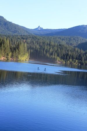 Lake Siskyou, 15 web, 8-26-'11, IMG_4225