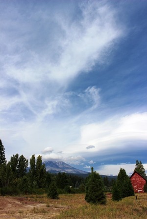 Shasta with UFO clouds, 8-28-2015 079