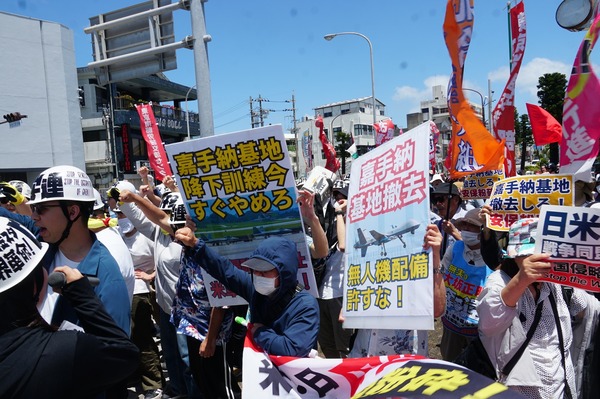 嘉手納抗議③