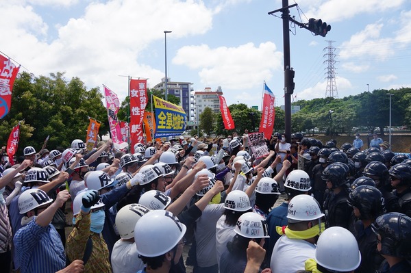 嘉手納抗議④