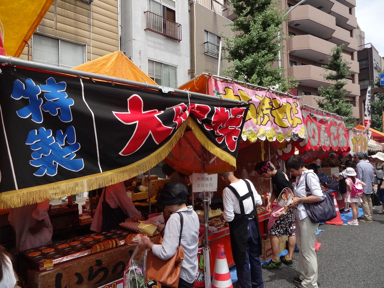 入谷朝顔まつり 入谷朝顔市 へ行ってきました 14年7月6日 東京散歩 四季のイベント 花の歳時記 食べ歩記