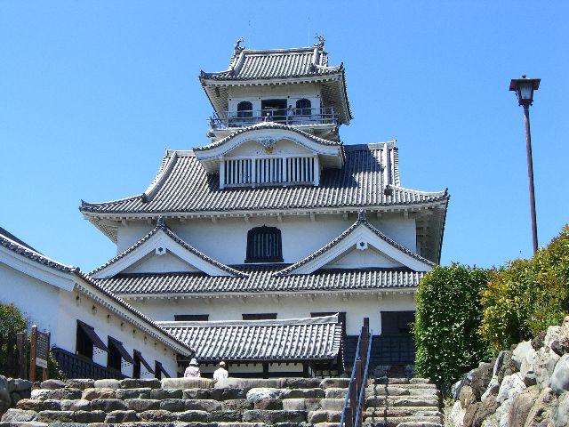 琵琶湖 長浜城 彦根城 夏の滋賀 京都旅行記 １ 東京散歩 四季のイベント 花の歳時記 食べ歩記