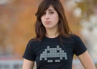invader_320