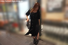 20代前半カフェレストラン店員の子_01