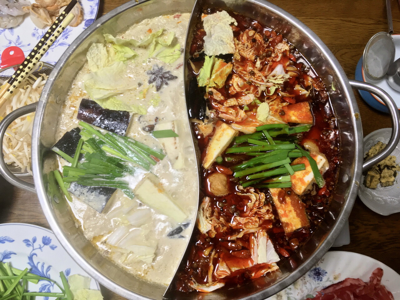 大好き 土鍋料理揃え 新品未使用 湯豆腐 魚 かにすき しゃぶしゃぶ鍋 鍋・フライパン