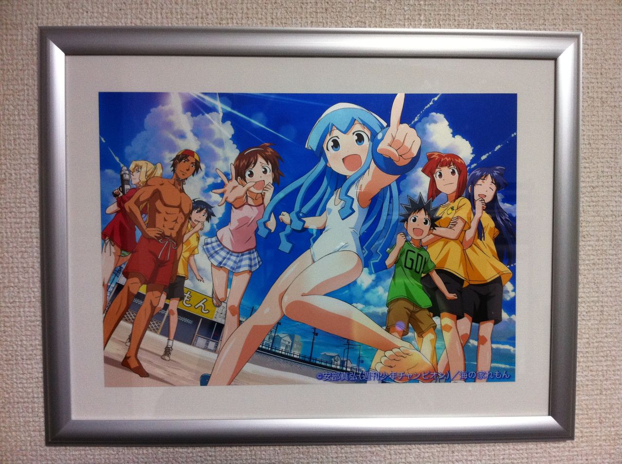 娘TYPE「そらのおとしものf」のピンナップでイカロスがアストレアに無断使用厳禁とされている「キン肉マン」のキン肉