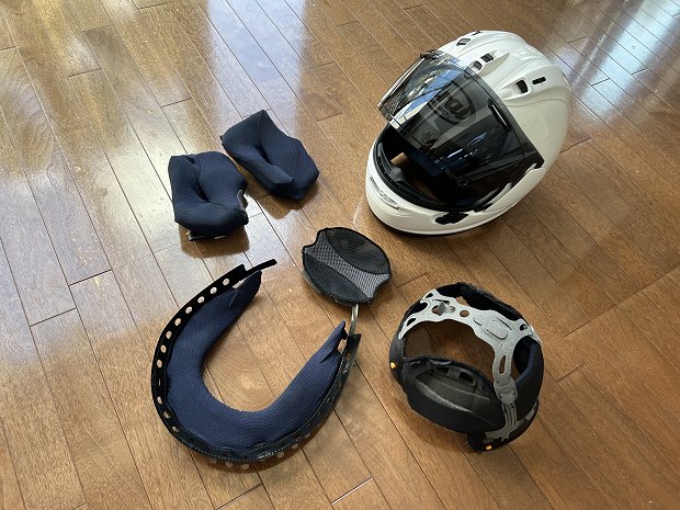 ヘルメット「Arai RX-7X」の内装メンテナンス : Studio CHANPIN