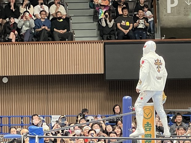 CMLL_009