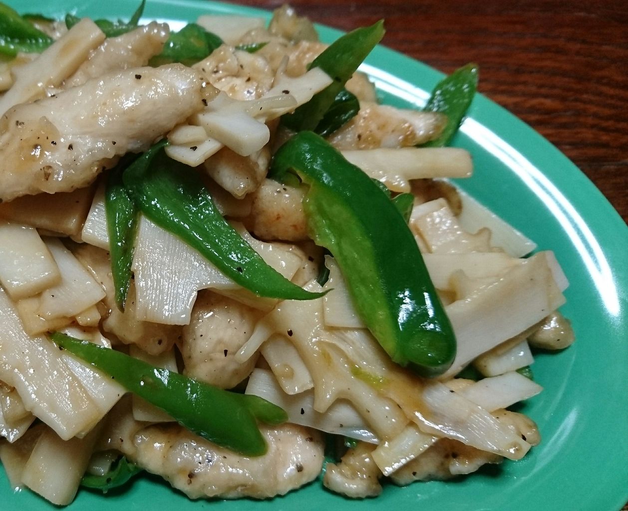 ミホは作る ササミ ピーマンとタケノコの中華風炒め 真竹の塩漬けは優れもの 英語で 筍ご飯が好き 暮らしと学びをデザインする Ohalico ミホとナオミのブログ