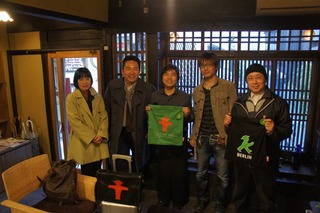 524265_418689038155819_100000441787914_1451715_580687899_n