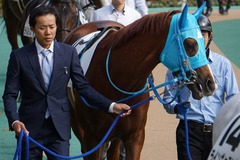 20191027 東京7R 3歳上1勝クラス ヴァルドワーズ 04