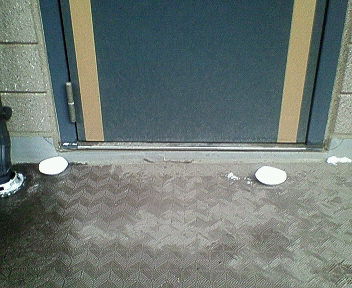 【事故物件系】幽霊が出る家（部屋）に住んでいる人　　前編