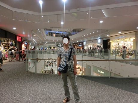 巨大ショッピングモール Zakkan