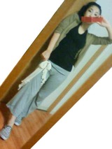 201009232213001