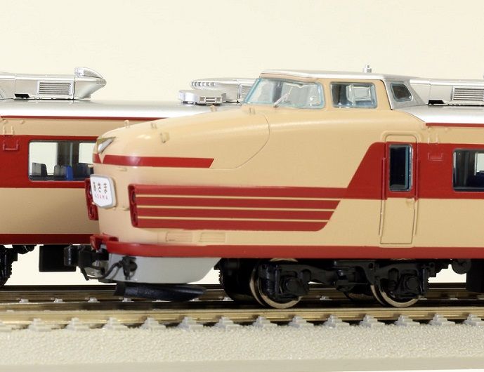 ☆天賞堂 16番HO プラスティック製 181系特急電車「あさま」8輛セット