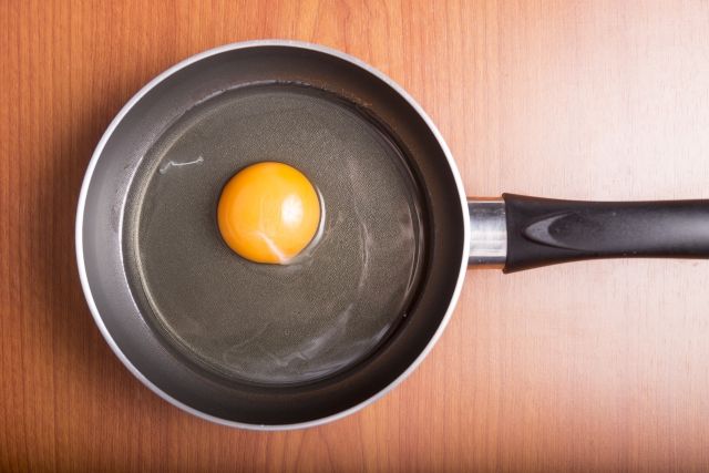 テフロン加工の危険性とおすすめフライパン5選 そらぶろ テフロン加工の危険性とおすすめフライパン5選 そらぶろ