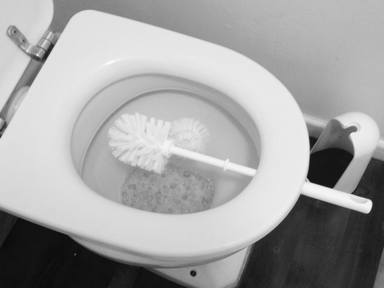 トイレ掃除ブラシを清潔に保つ目からウロコな方法 そらぶろ トイレ掃除ブラシを清潔に保つ目からウロコな方法 そらぶろ