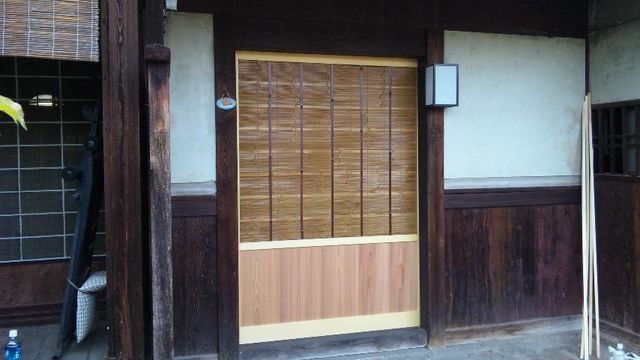 夏障子の仕上げ まいど すだれ屋です 夏障子の仕上げ まいど すだれ屋です