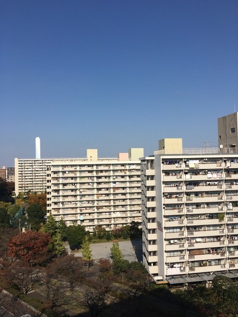 2016-11-07-12-37-51