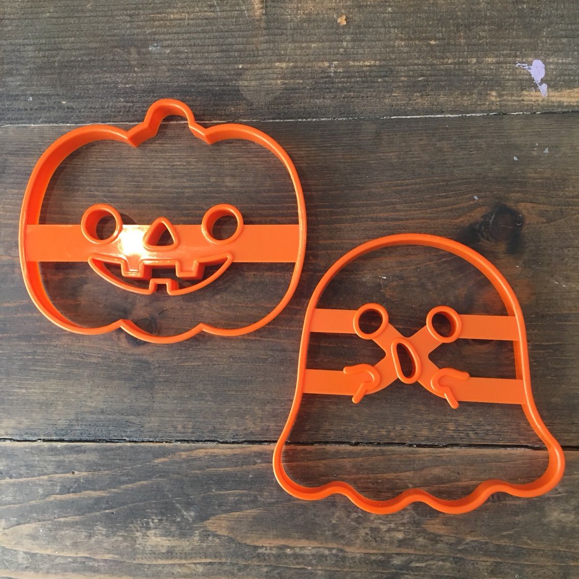 セリアのクッキー型でハロウィン準備 Diyで作る こどもと過ごすおうち時間