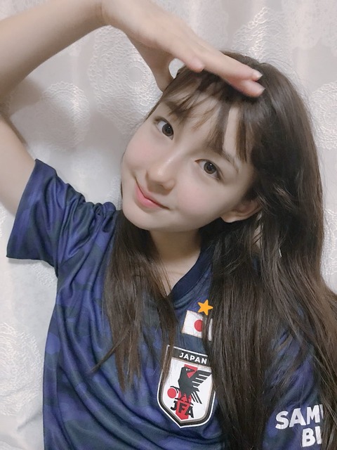 DgxX5S0UYAAsDV0