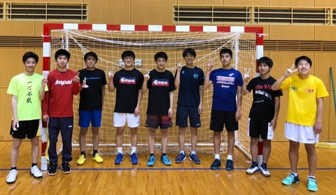 9人!?