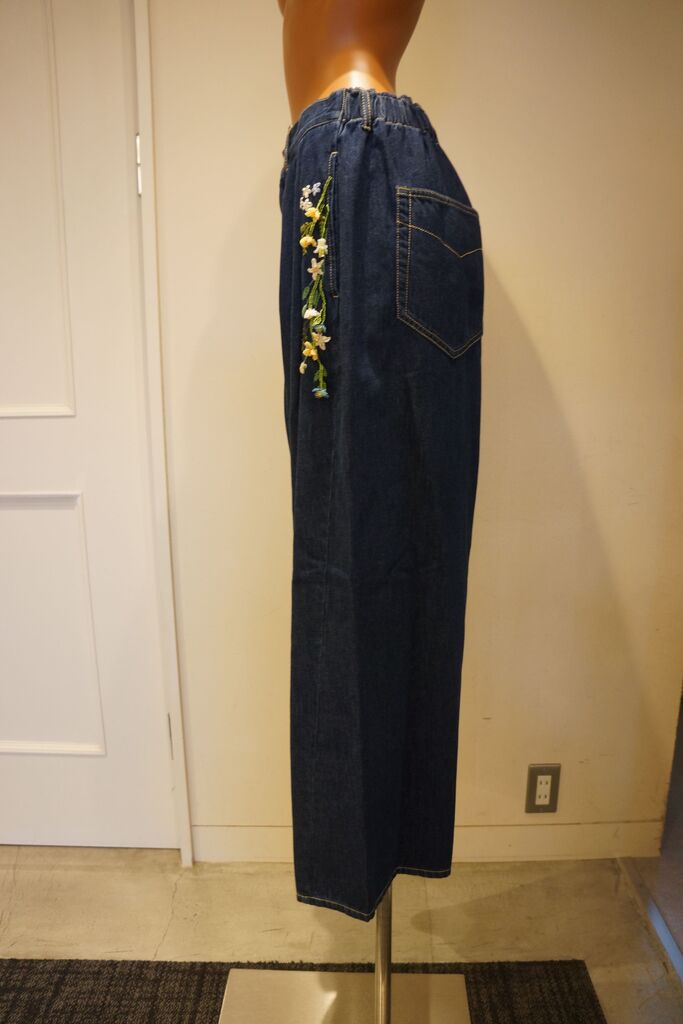 KEITA MARUYAMA（ケイタマルヤマ）Bead Embroidery Denim Pants : mode