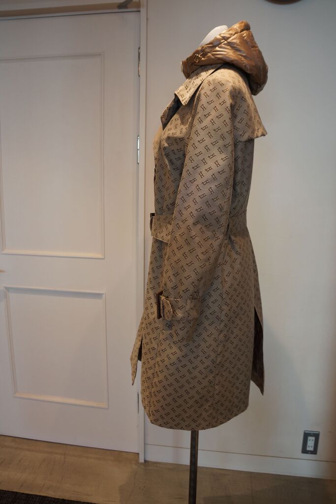 Herno ヘルノ　ベージュ　トレンチコート モノグラム柄 HERNO Rain Collection ヘルノ レイン コレクション トレンチ