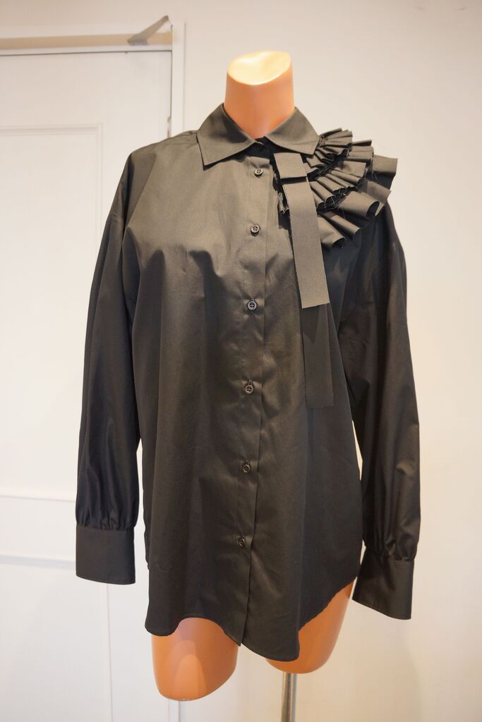 MSGM ショルダーネックフリルトップス ストレッチ40 MSGM ショルダーネックフリルトップス ストレッチ40