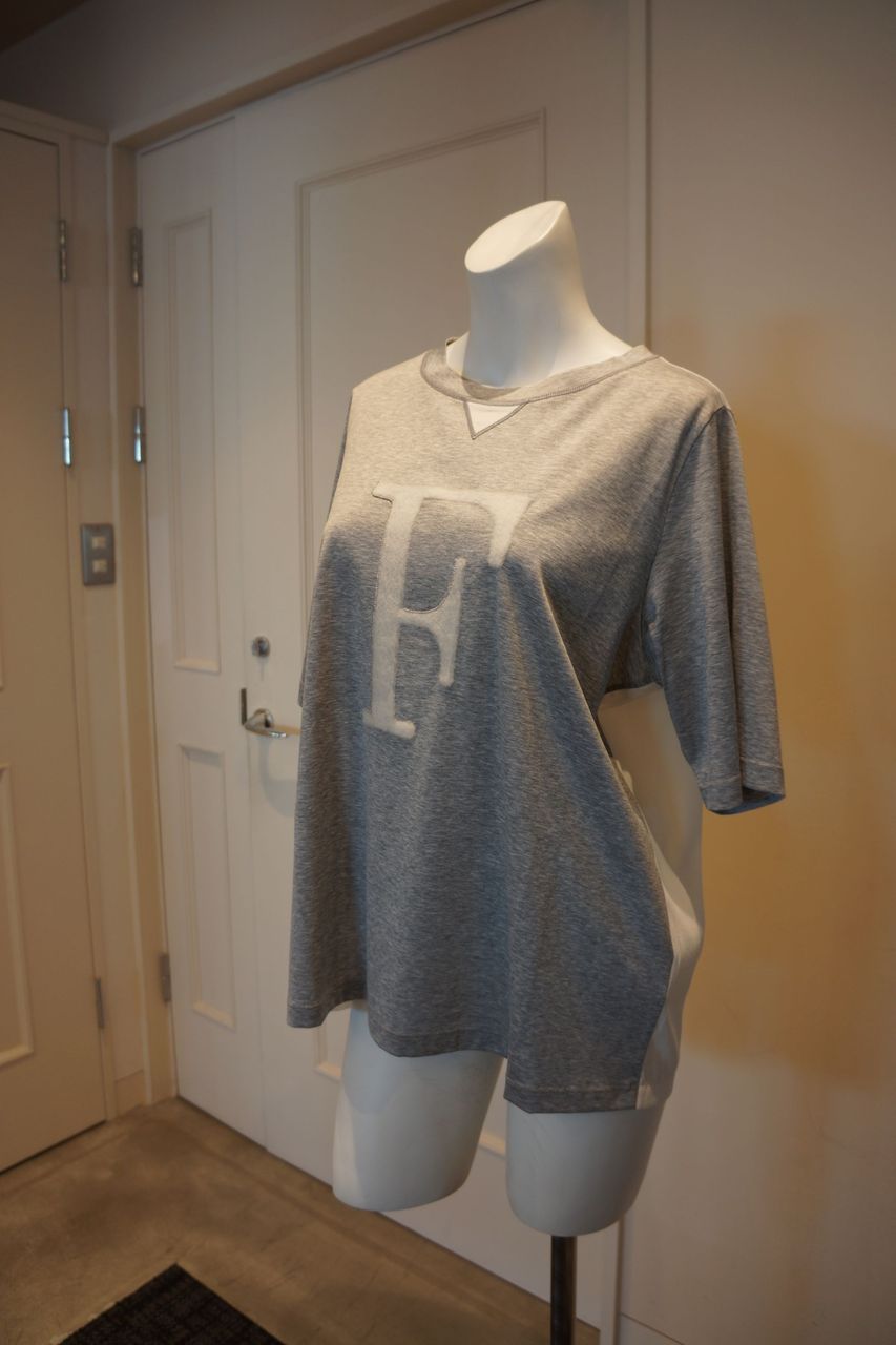 FABIANA FILIPPI Tシャツ・カットソー マルチカラー FABIANA FILIPPI(ファビアナフィリッピ)フロントロゴバイ