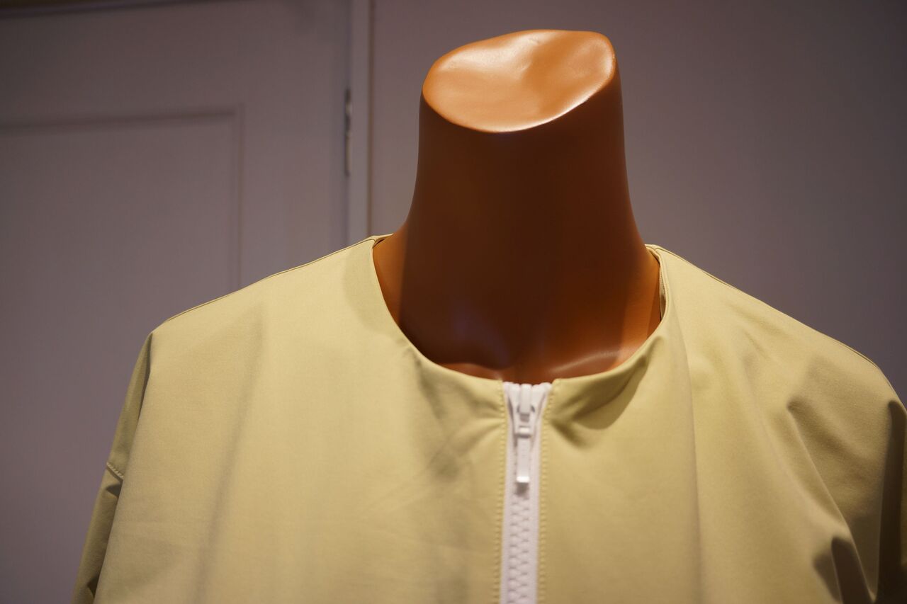 PUPULA（ププラ）ジップアップノーカラーコート : mode shop